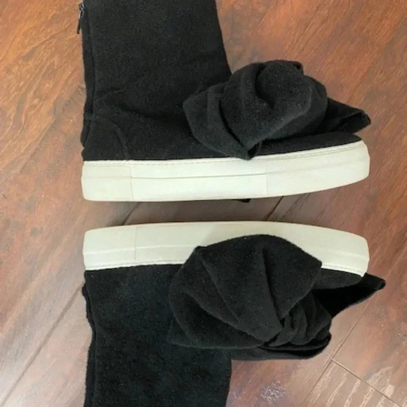 Joshua Sanders Felt Bow ankle boots Size 8.5 (EU39) - Picture 10 of 16